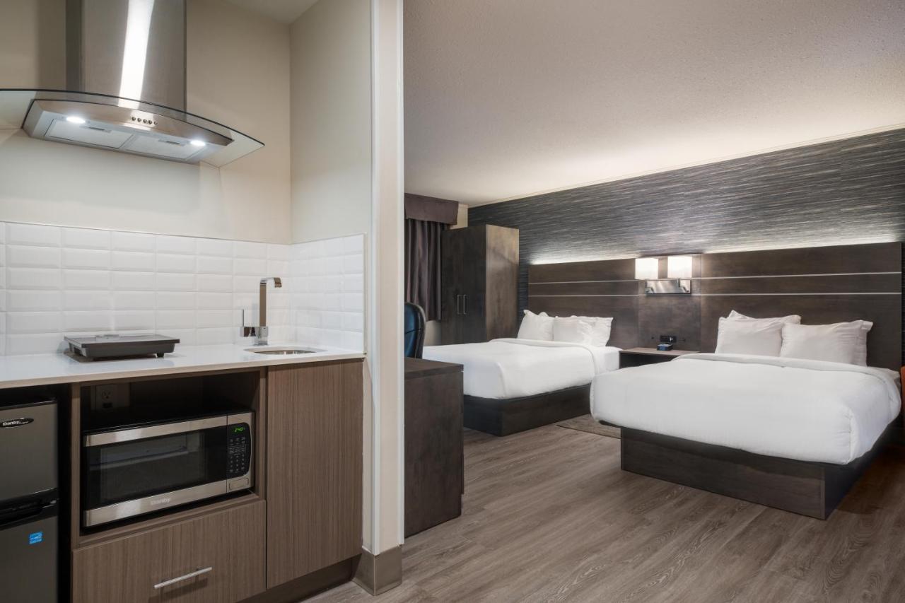 Glengarry Extended Stays Труро Екстериор снимка