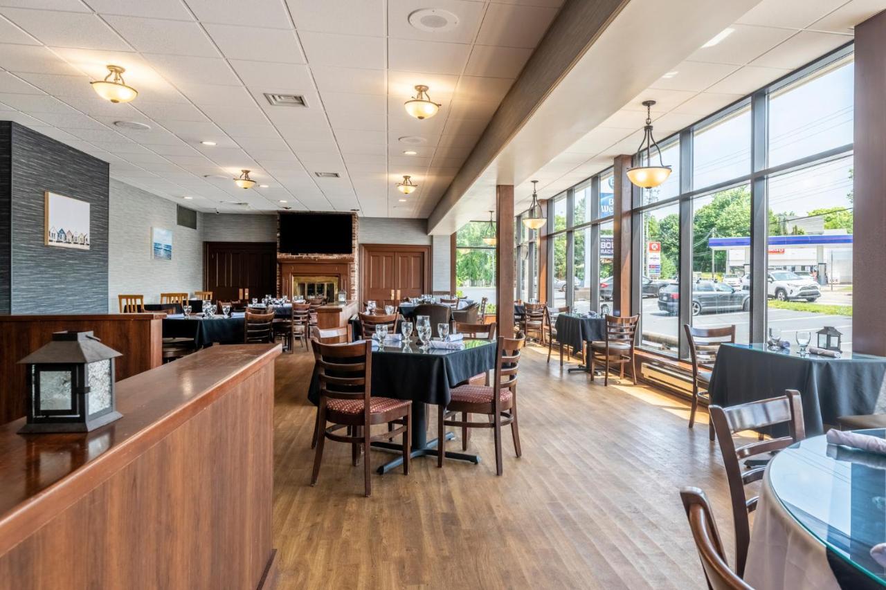 Glengarry Extended Stays Труро Екстериор снимка
