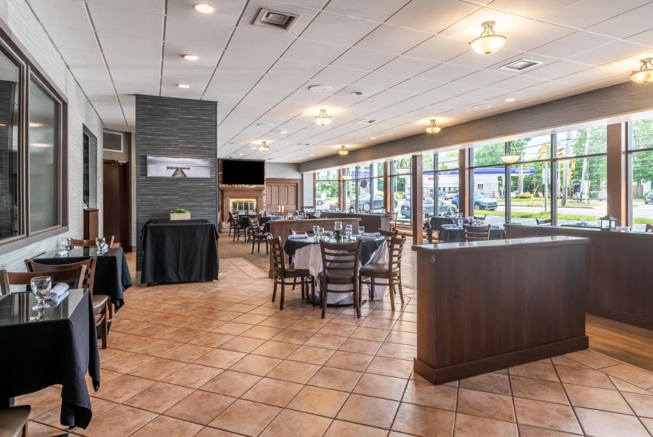 Glengarry Extended Stays Труро Екстериор снимка