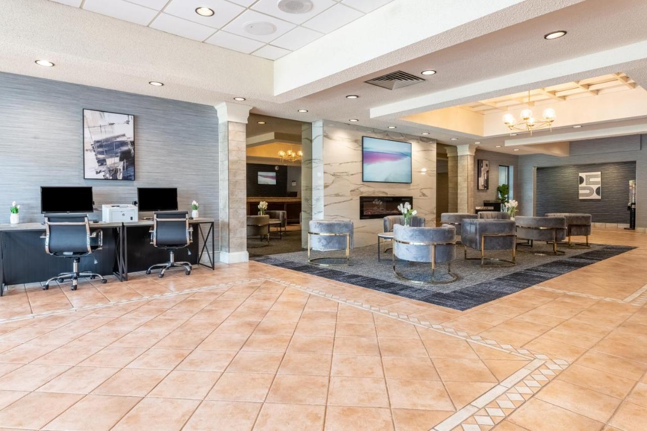 Glengarry Extended Stays Труро Екстериор снимка